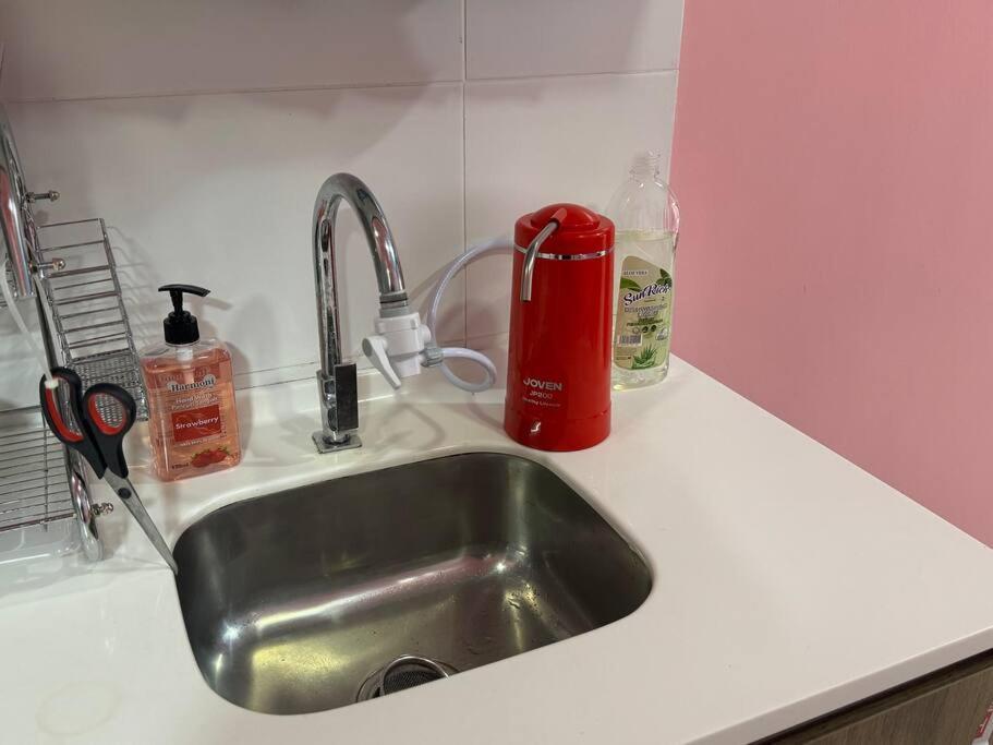 Hello Kitty Homestay - Cameron Highlands - Spacious Studio - Perfect For Families - Sleeps 4 And Baby タナ・ラタ エクステリア 写真