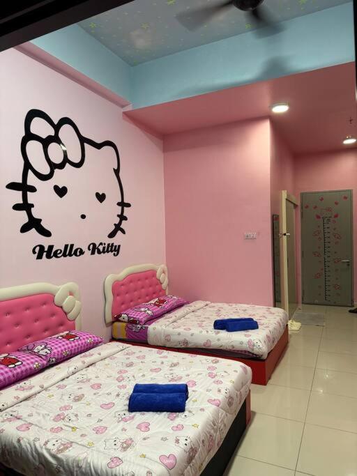 Hello Kitty Homestay - Cameron Highlands - Spacious Studio - Perfect For Families - Sleeps 4 And Baby タナ・ラタ エクステリア 写真